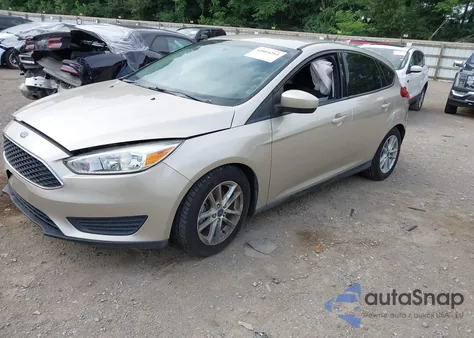 2018 Ford Focus Se z USA, uszkodzony, nr VIN 1FADP3K28JL310559